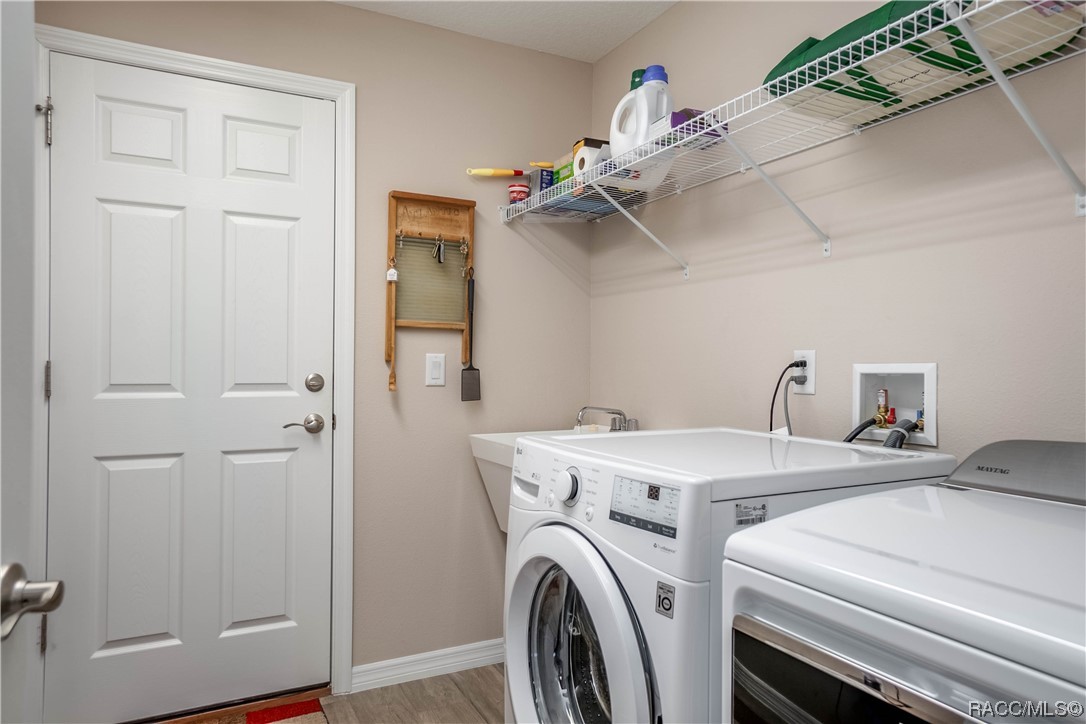 10557 N Haitian Drive