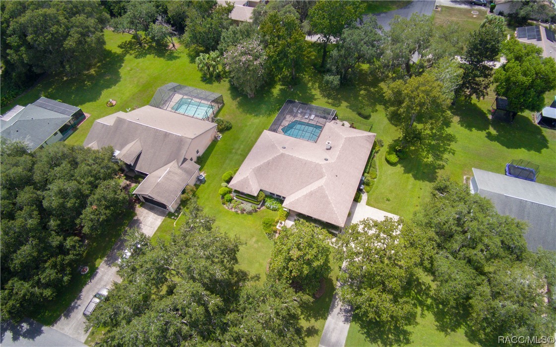 2908 S Skyline Drive