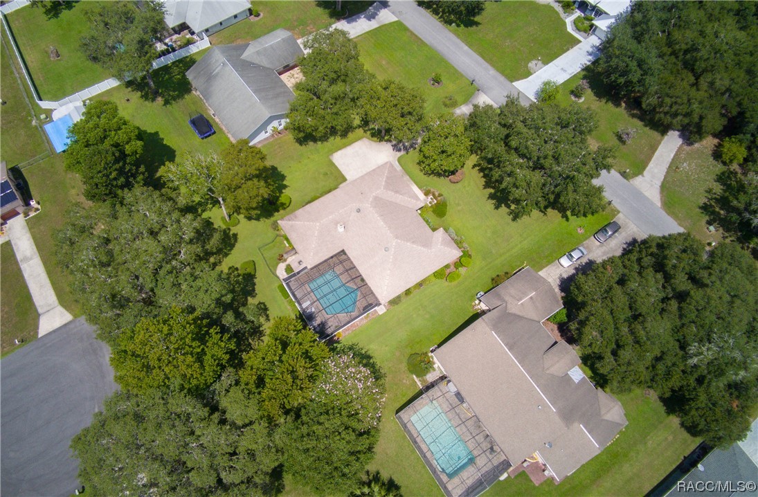 2908 S Skyline Drive