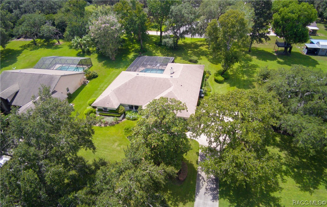 2908 S Skyline Drive