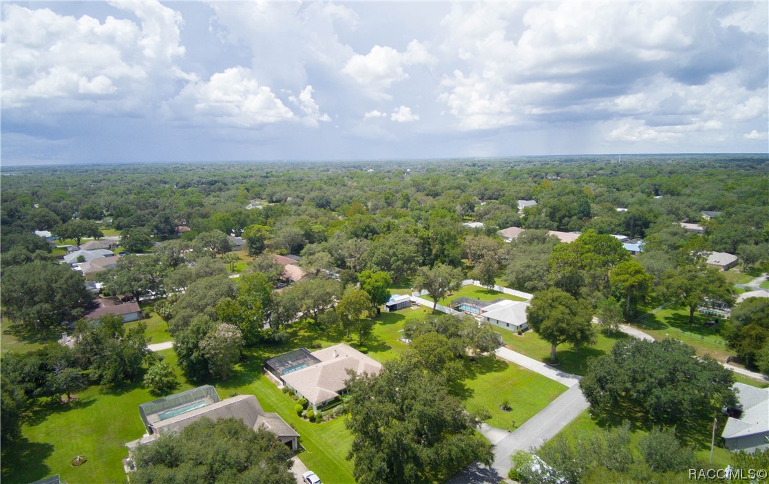 2908 S Skyline Drive