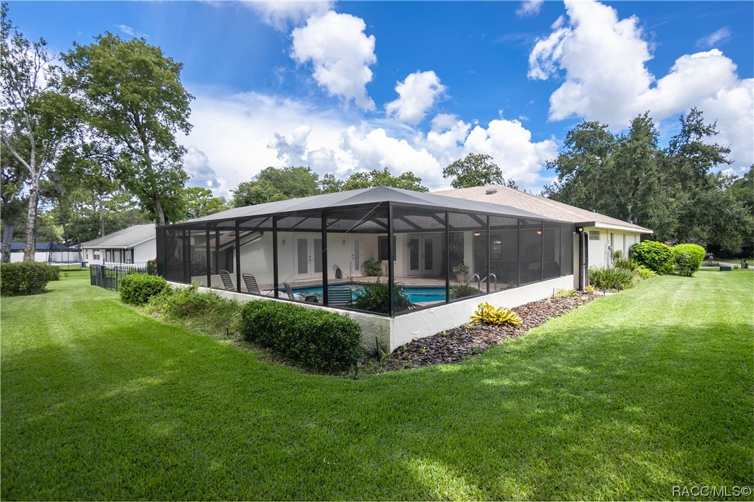 2908 S Skyline Drive