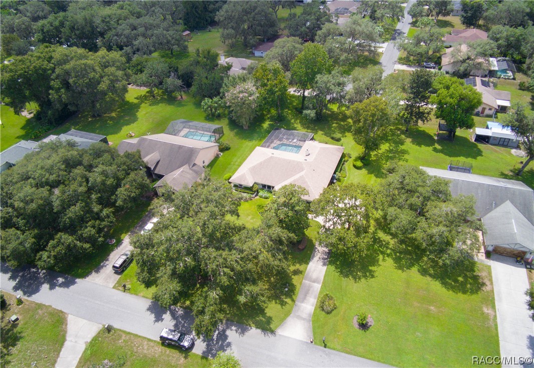 2908 S Skyline Drive