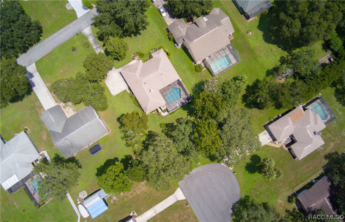 2908 S Skyline Drive