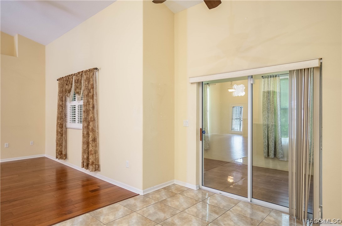 3504 N Eisenhower Avenue