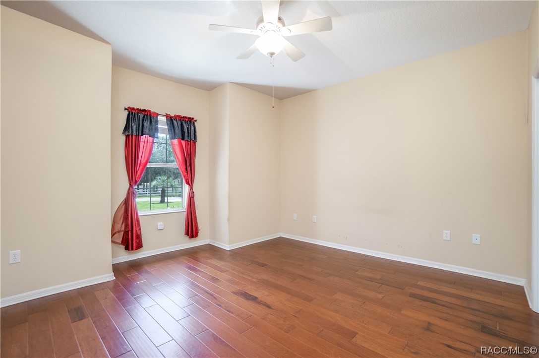 3504 N Eisenhower Avenue