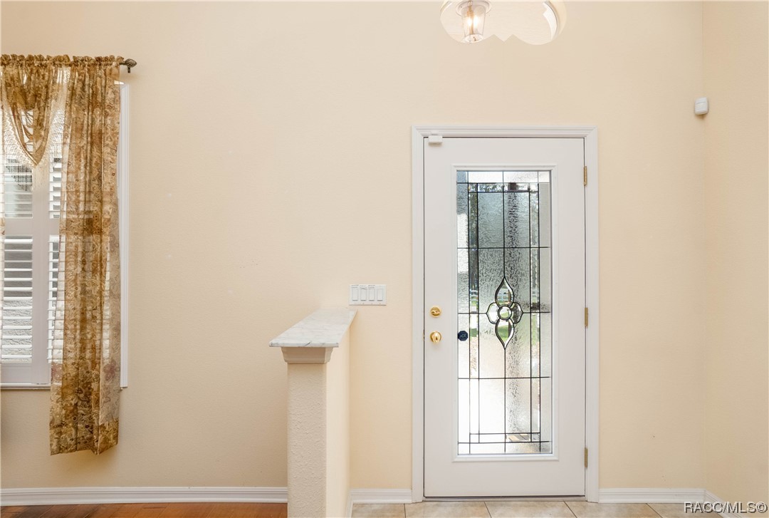 3504 N Eisenhower Avenue