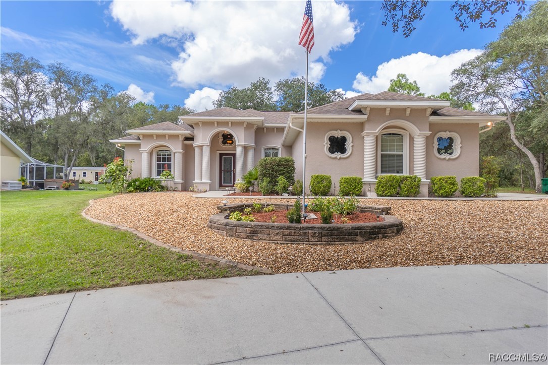 3504 N Eisenhower Avenue