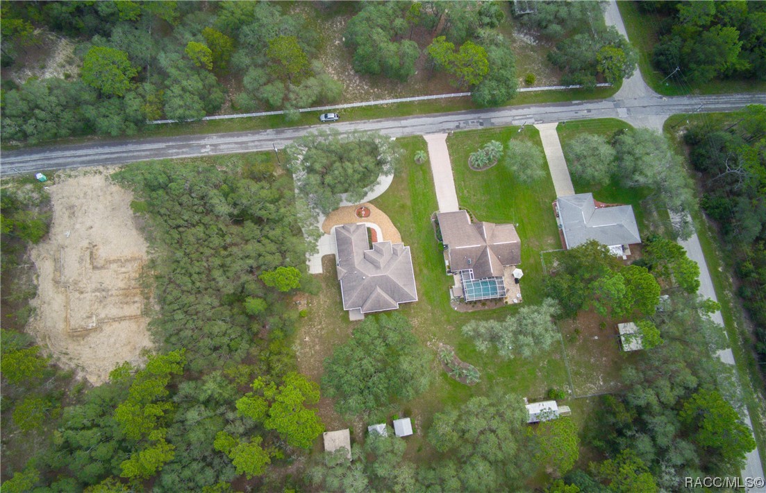 3504 N Eisenhower Avenue