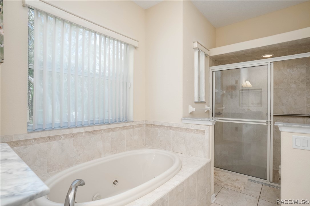 3504 N Eisenhower Avenue