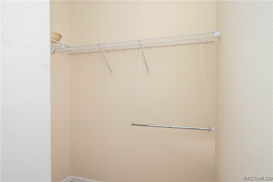 3504 N Eisenhower Avenue