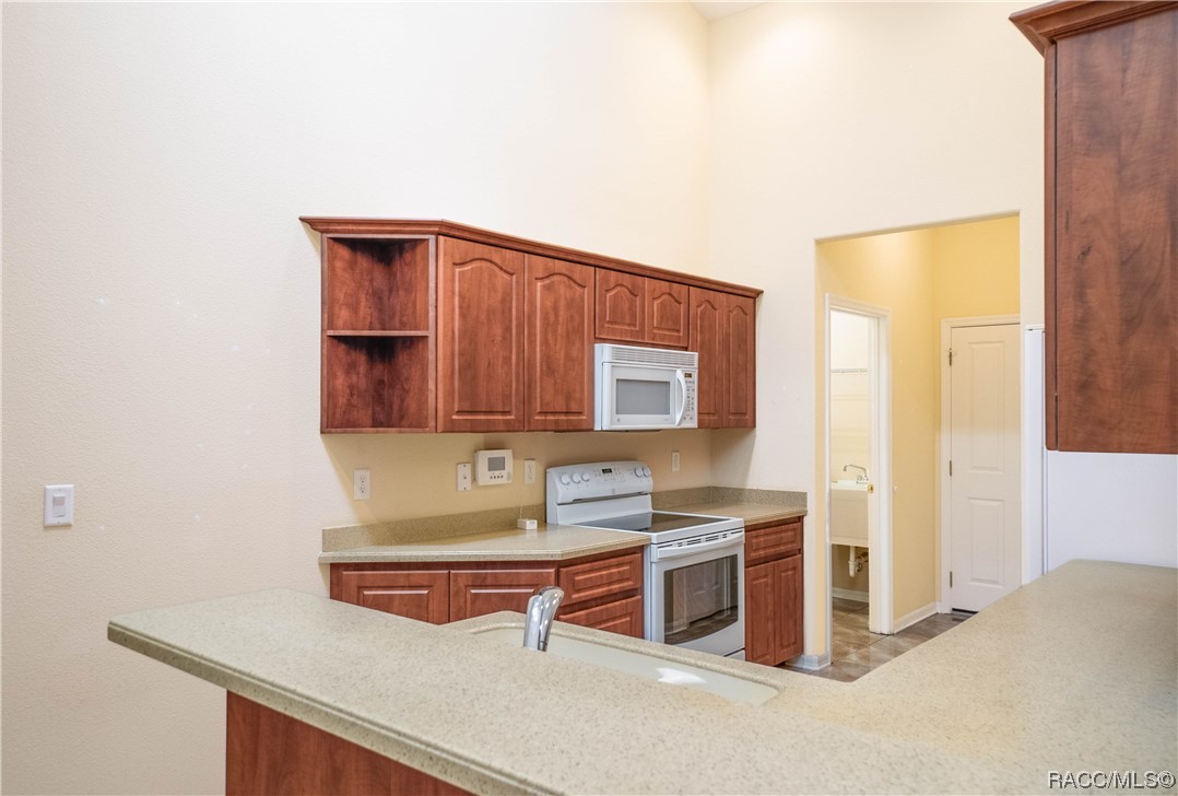 3504 N Eisenhower Avenue