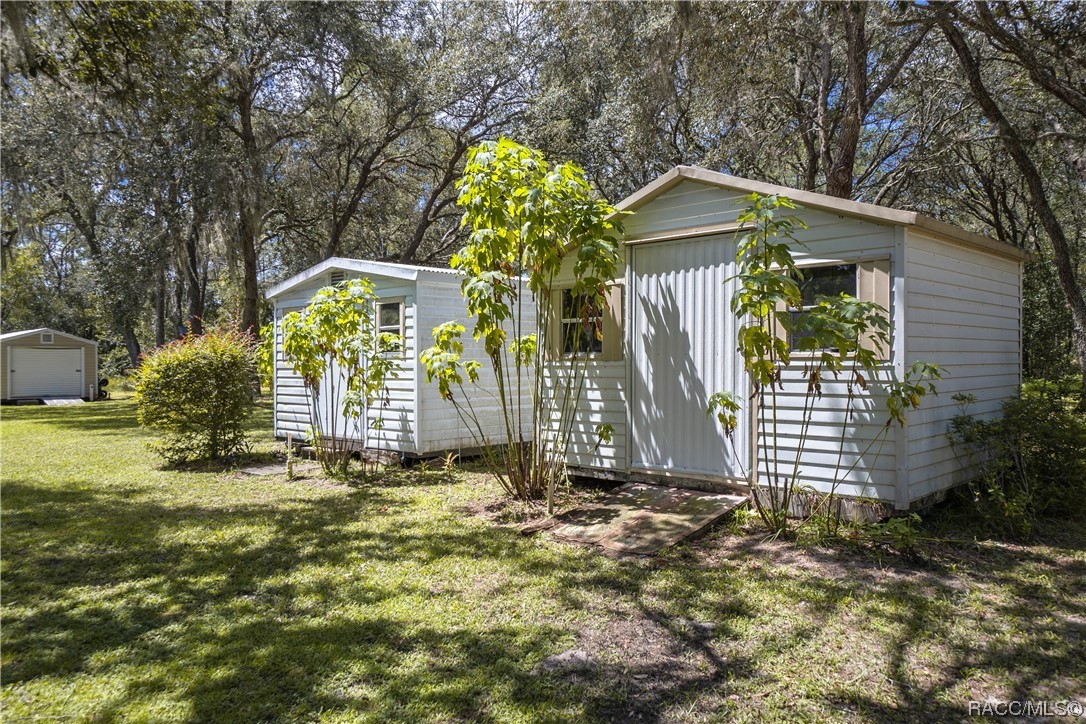 3504 N Eisenhower Avenue