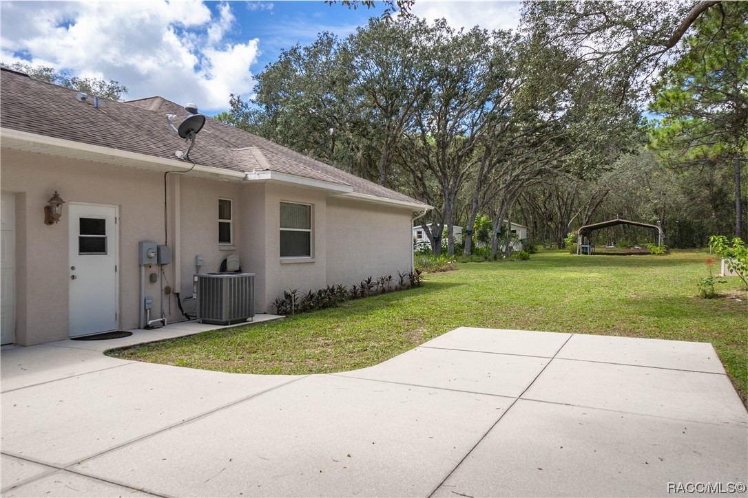 3504 N Eisenhower Avenue