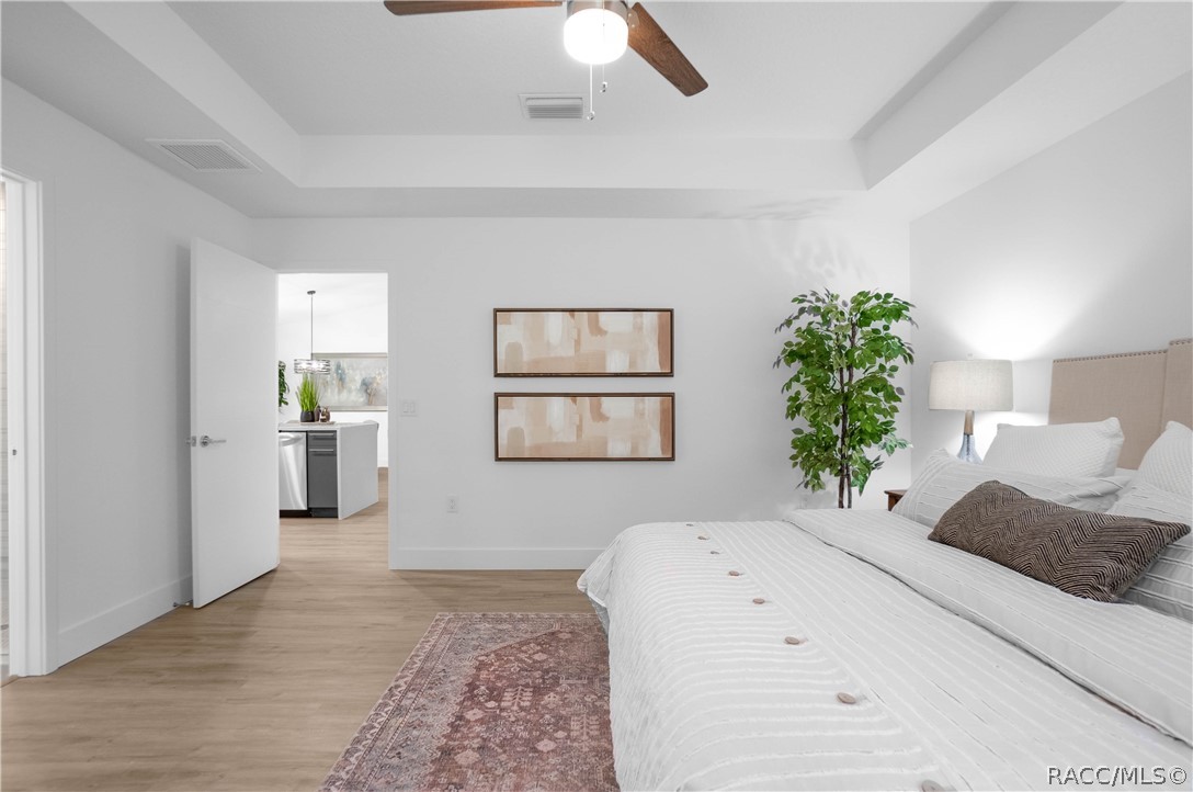 3027 E Griffin Street