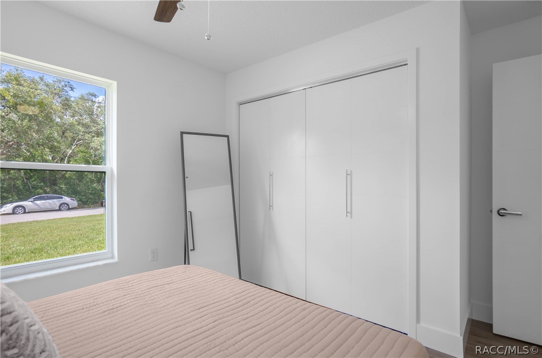 3027 E Griffin Street