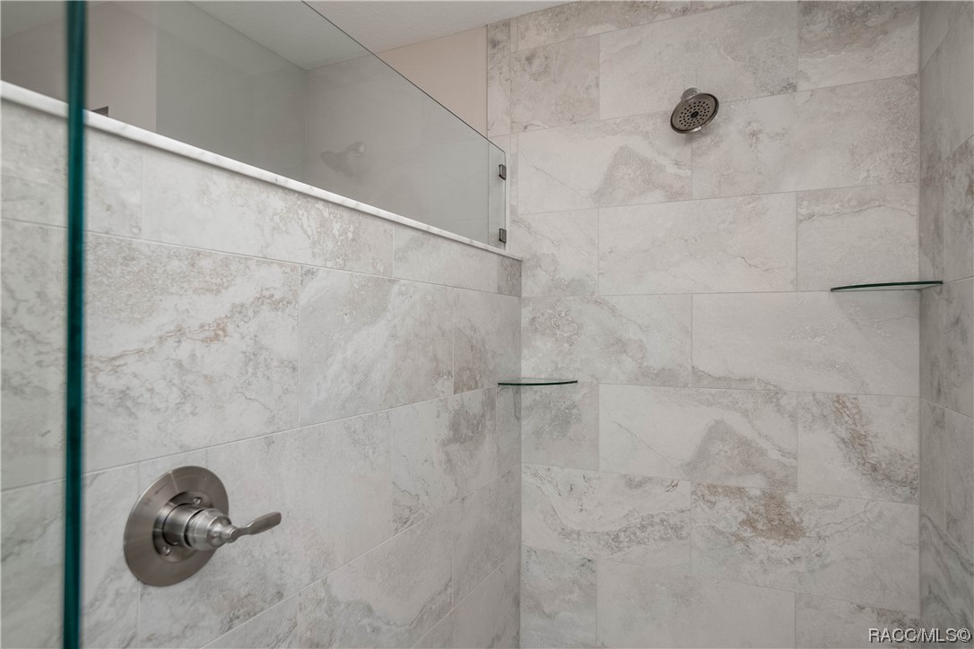 4571 N Grasstree Drive