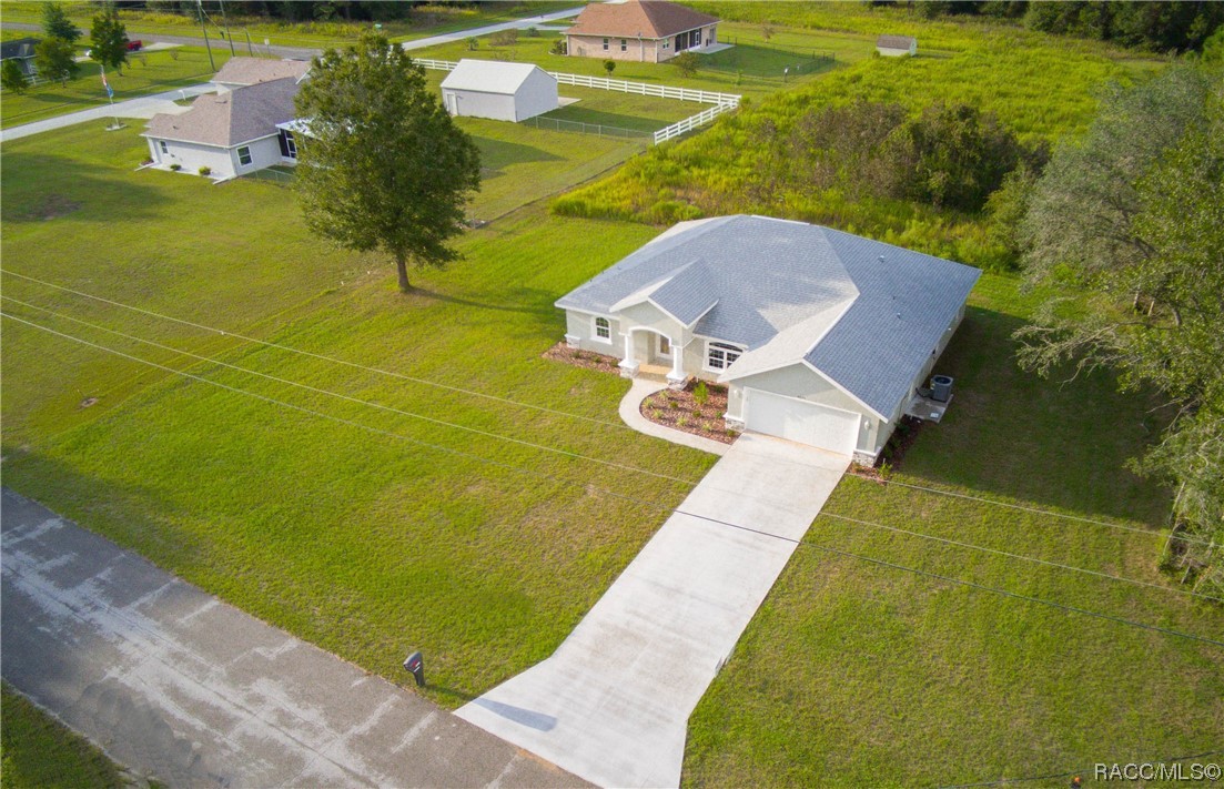 4571 N Grasstree Drive