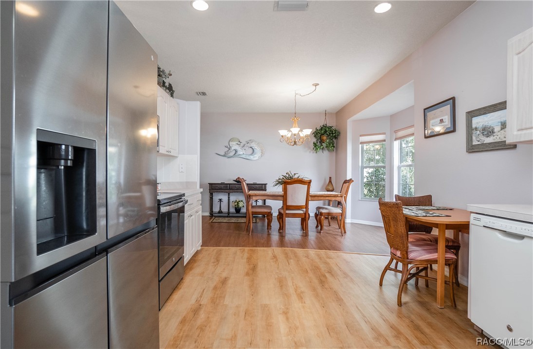 3619 S Belgrave Drive