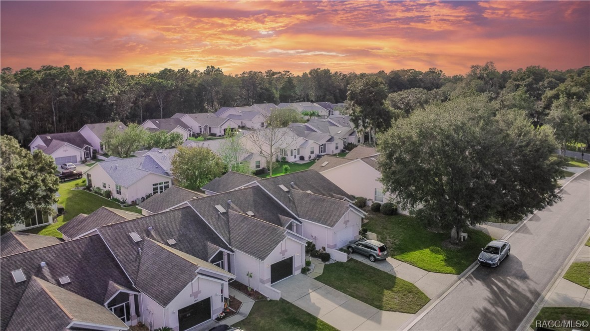 6838 E Queensbury Lane