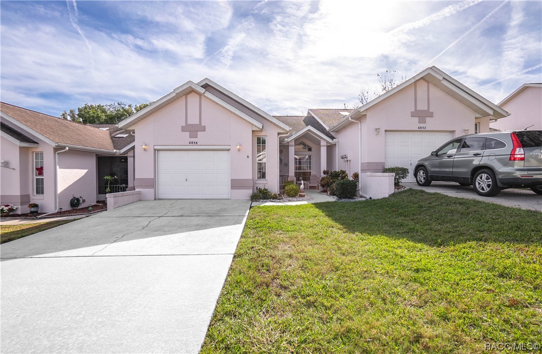 6838 E Queensbury Lane