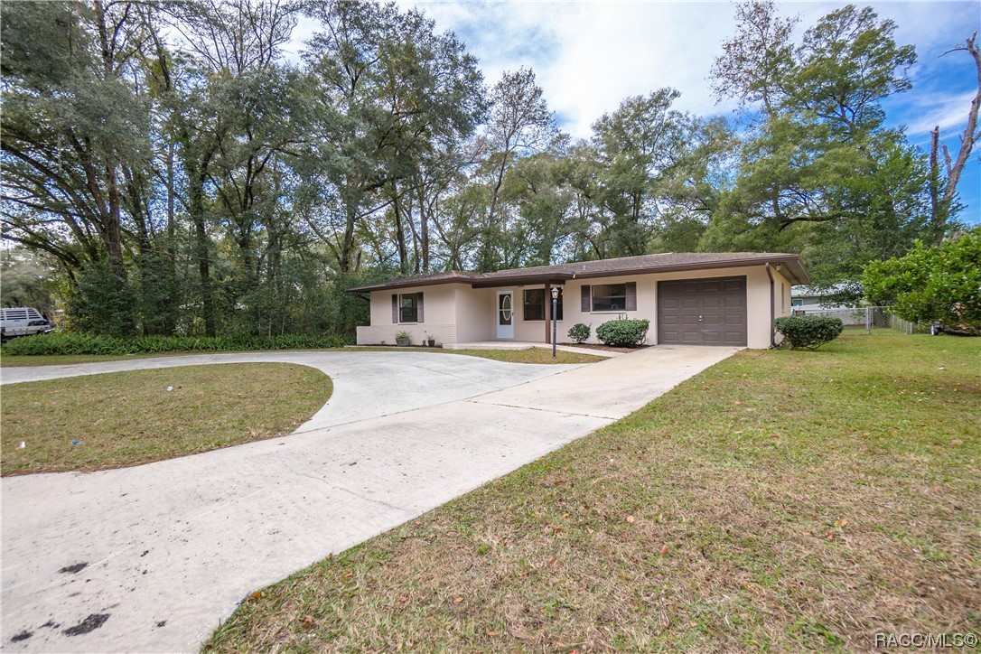 3474 S Apopka Avenue