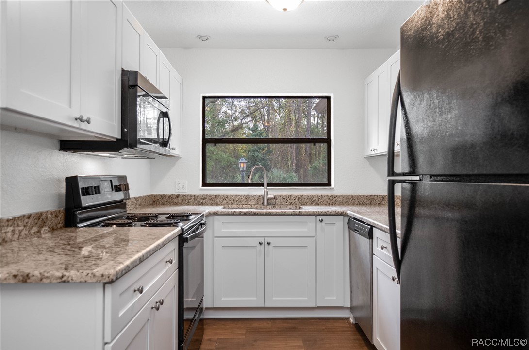 3474 S Apopka Avenue