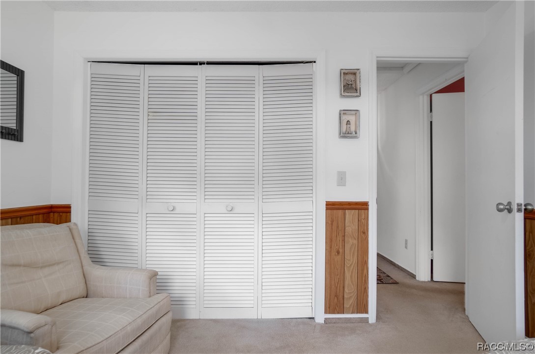 3841 S Diamond Avenue