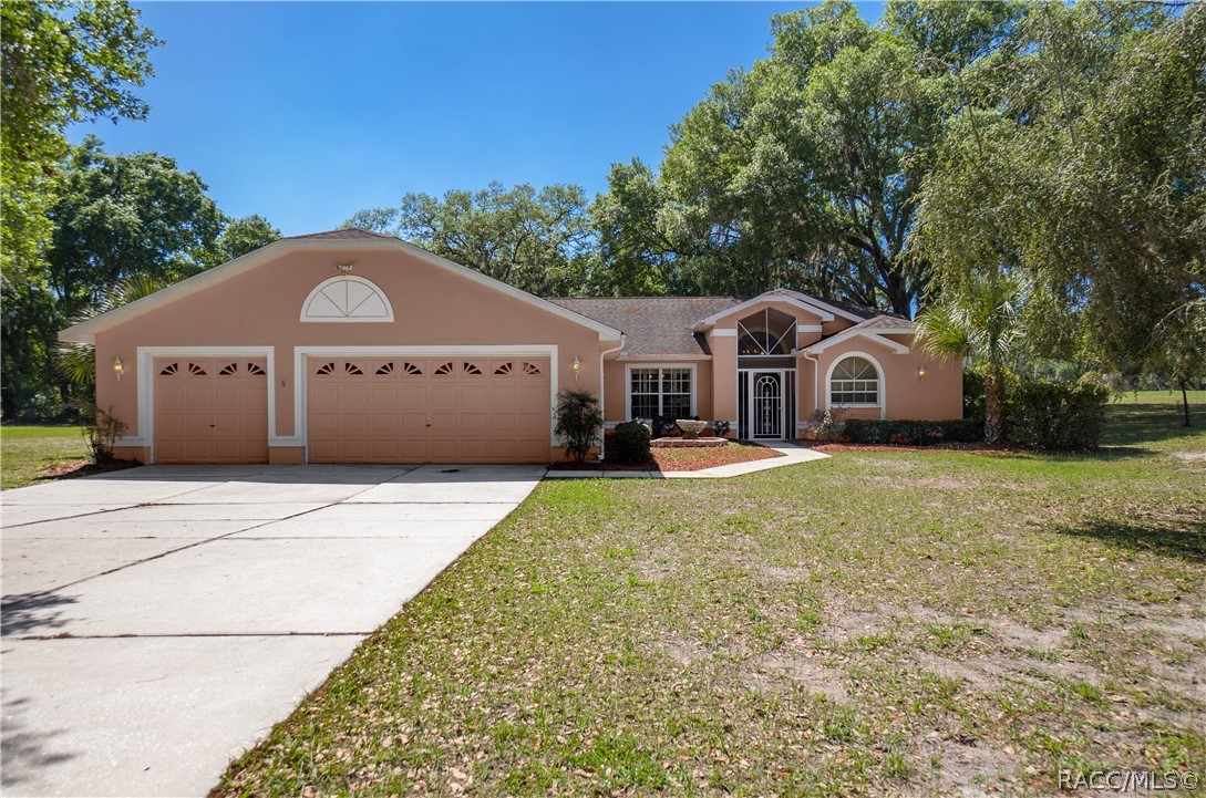 9024 E Sweetwater Drive