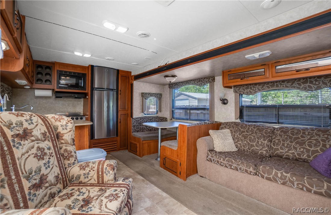 5868 N Brown Quail Point