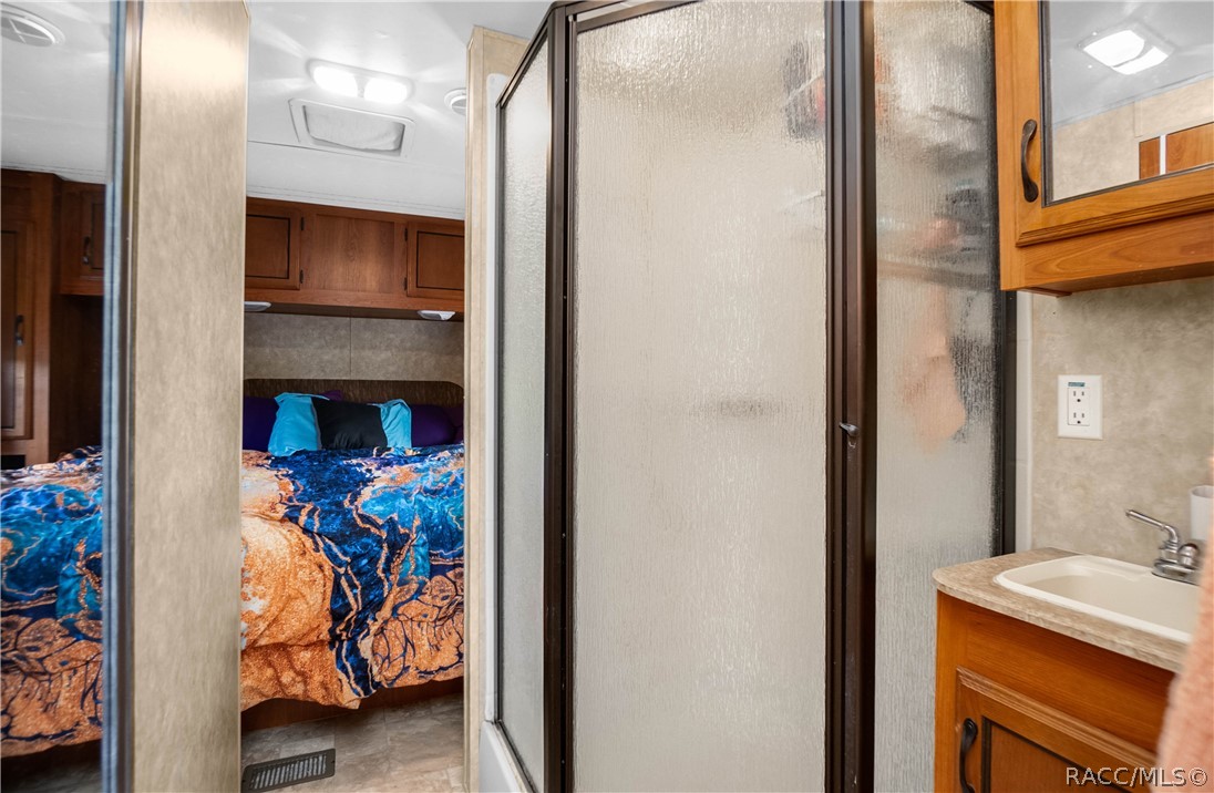 5868 N Brown Quail Point