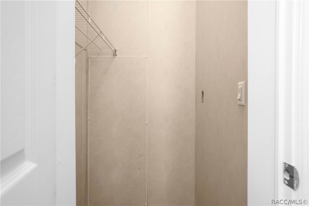 5868 N Brown Quail Point