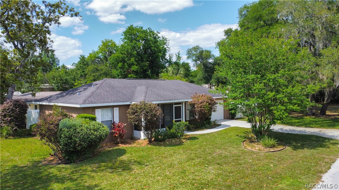 9503 E Fernwood Place