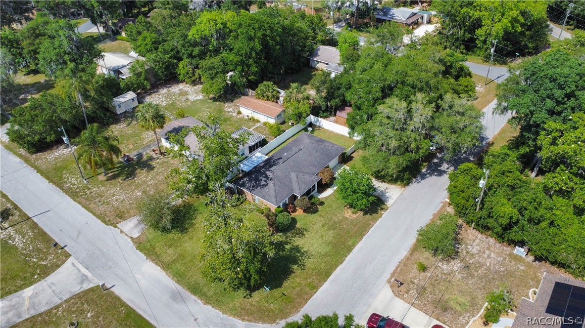 9503 E Fernwood Place