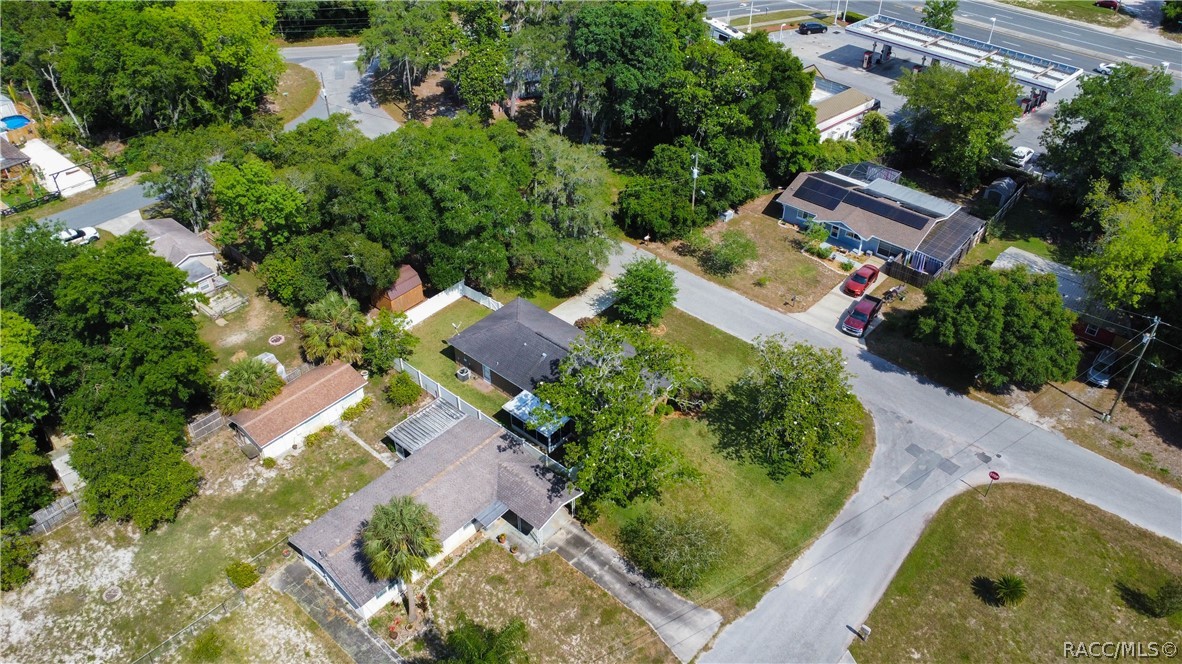 9503 E Fernwood Place