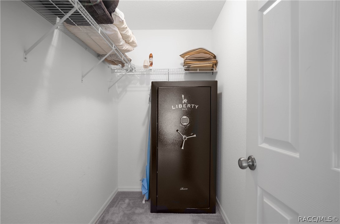 9503 E Fernwood Place