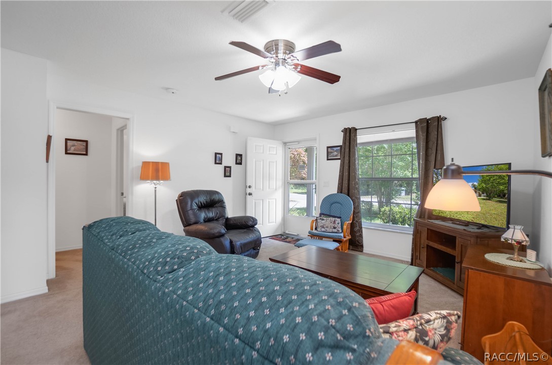 9503 E Fernwood Place