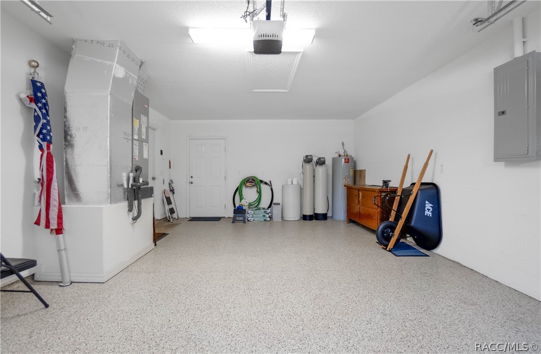 9503 E Fernwood Place