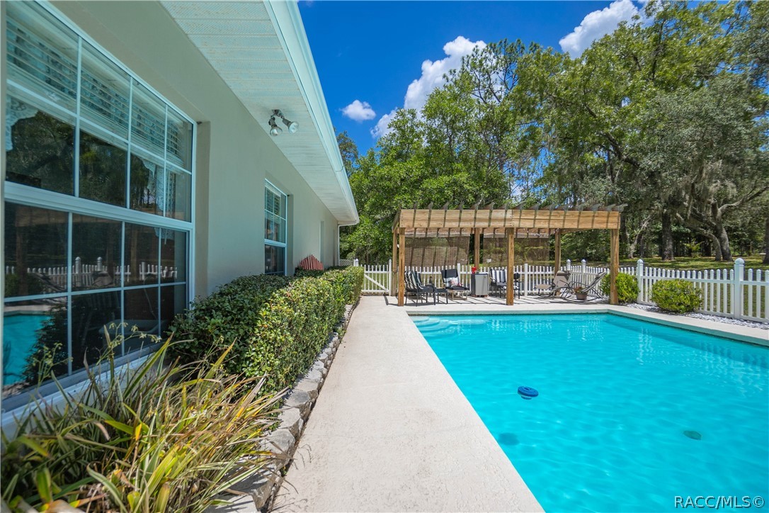 5040 E Tenison Street