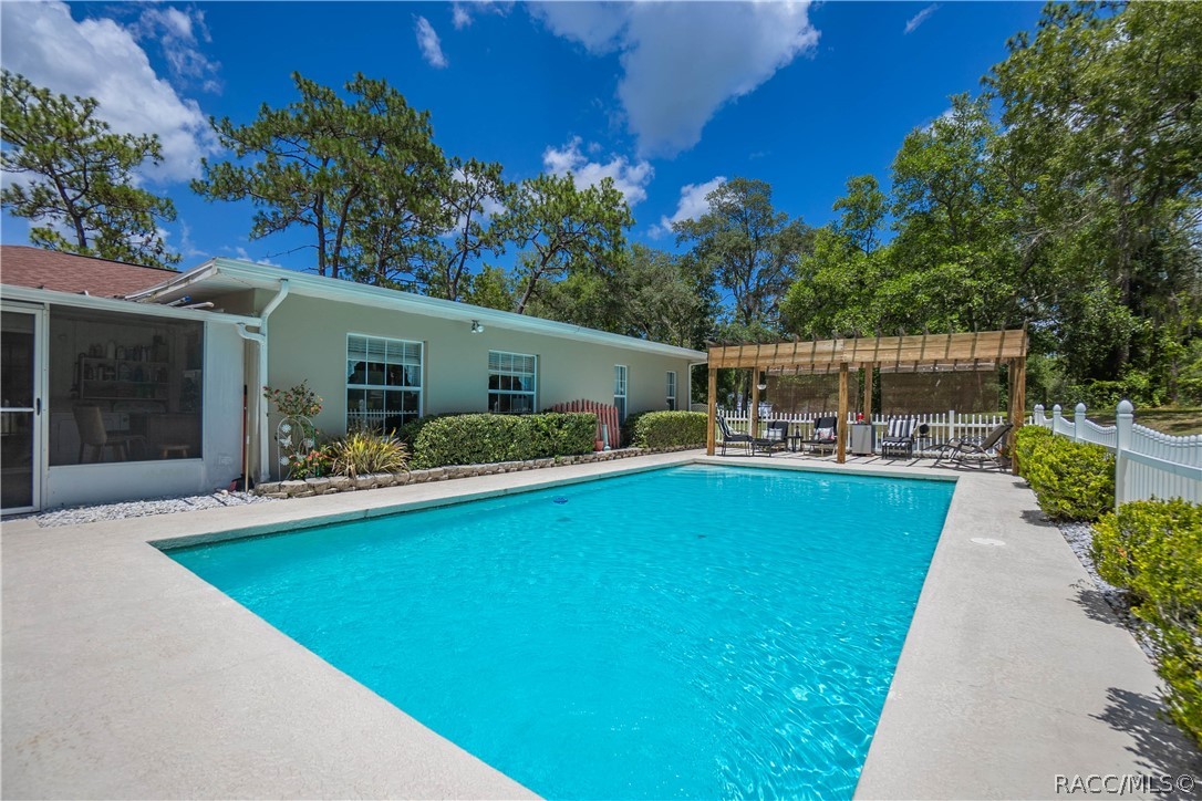 5040 E Tenison Street