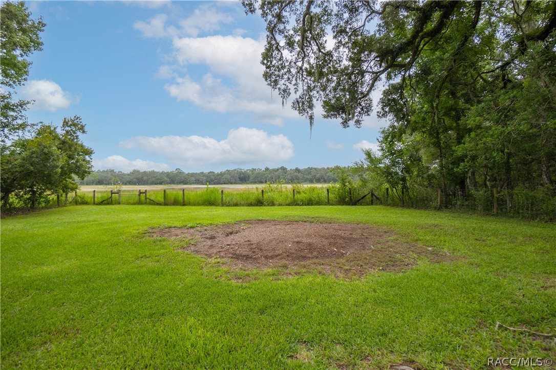 8853 E Henderson Trail