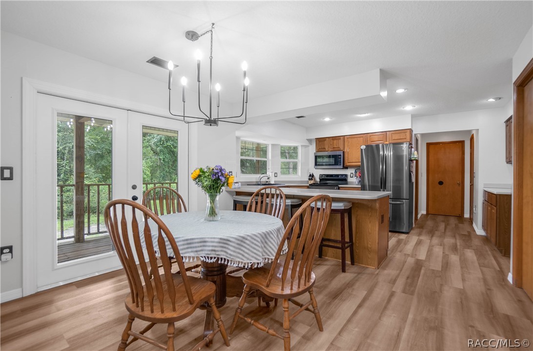 8853 E Henderson Trail