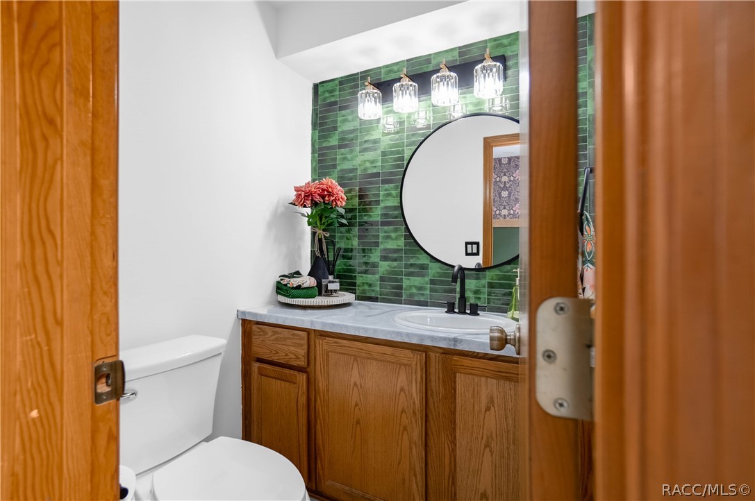 8853 E Henderson Trail