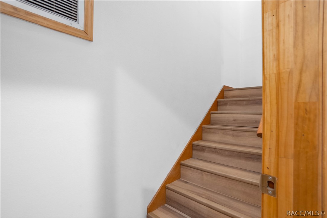 8853 E Henderson Trail