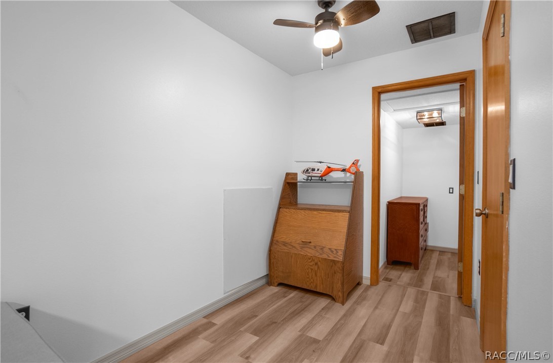 8853 E Henderson Trail