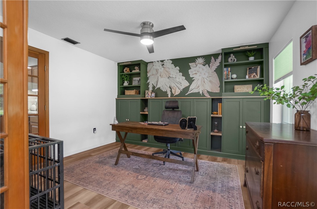 8853 E Henderson Trail