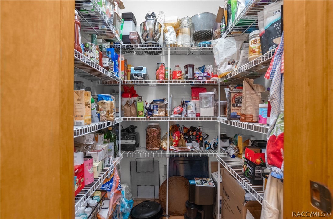 8853 E Henderson Trail