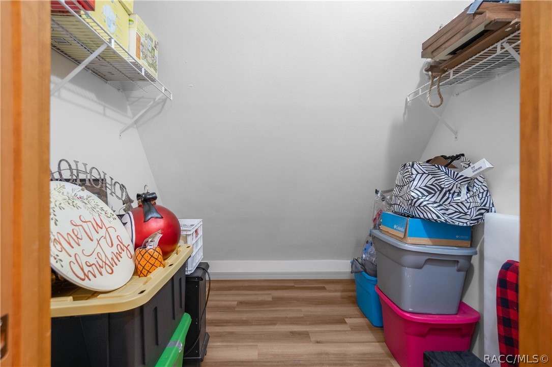 8853 E Henderson Trail