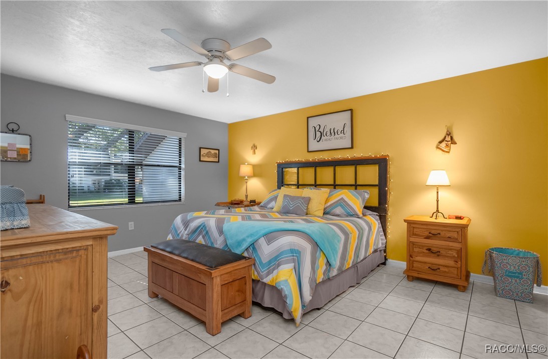 240 E Glassboro Court 4A
