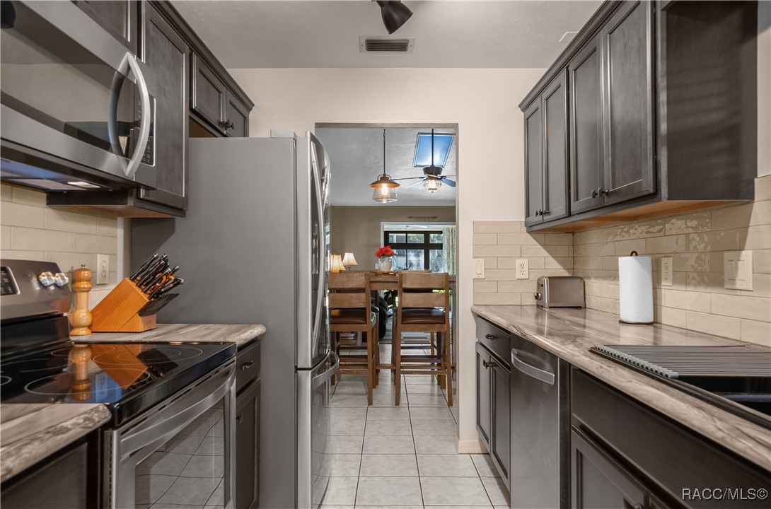 240 E Glassboro Court 4A